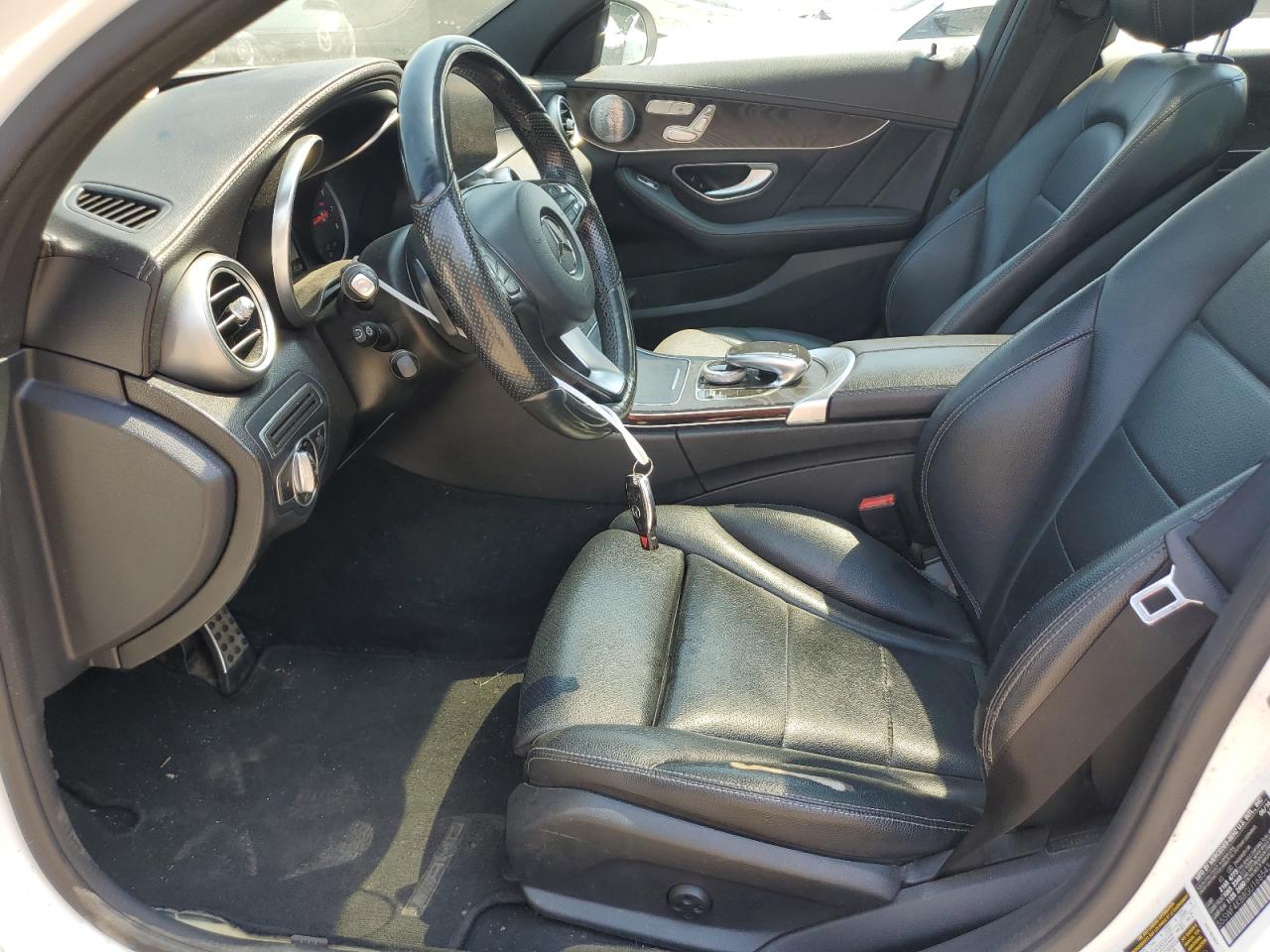 55SWF4KB8GU168543 2016 Mercedes-Benz C 300 4Matic