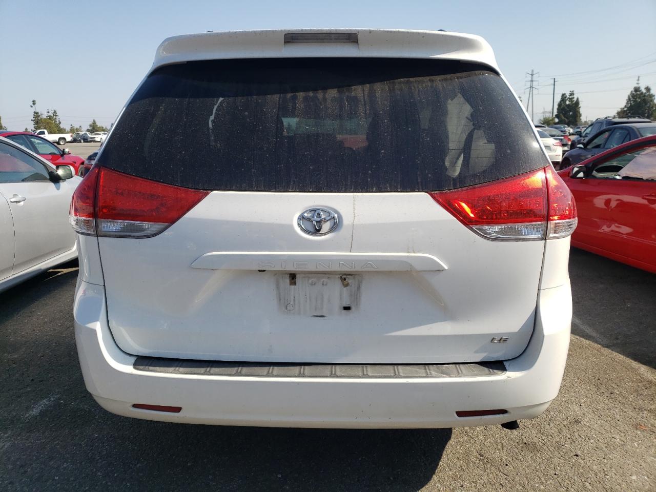 5TDKK3DC1ES483379 2014 Toyota Sienna Le