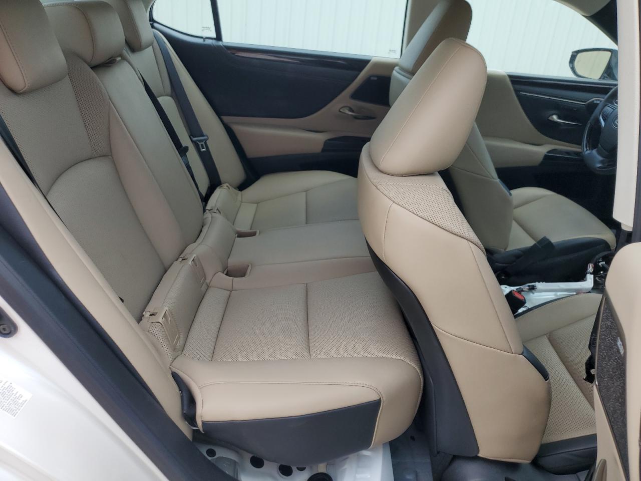 58ABZ1B18KU004629 2019 Lexus Es 350