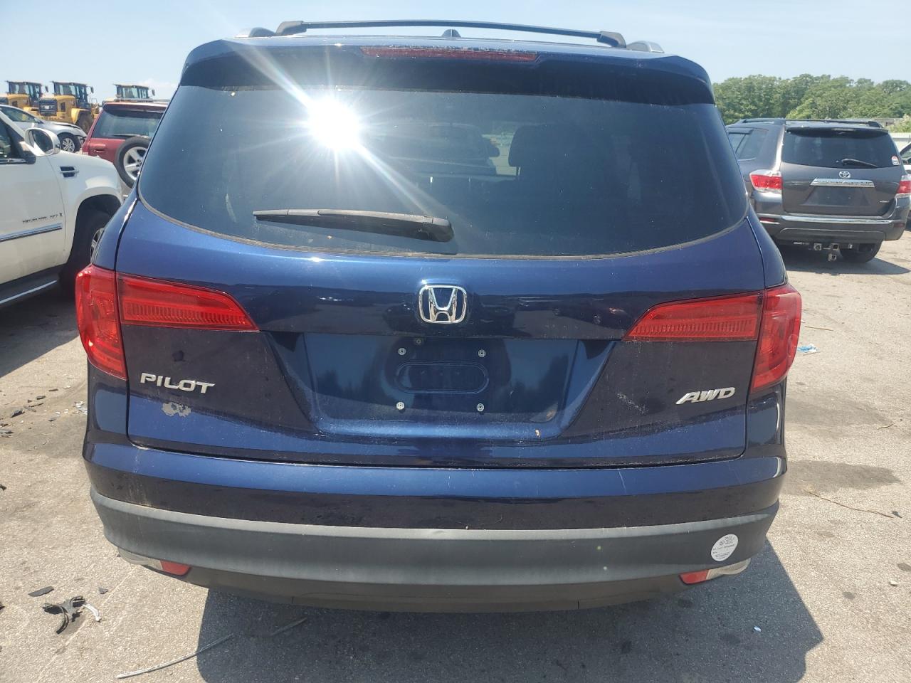 5FNYF6H35JB048471 2018 Honda Pilot Ex