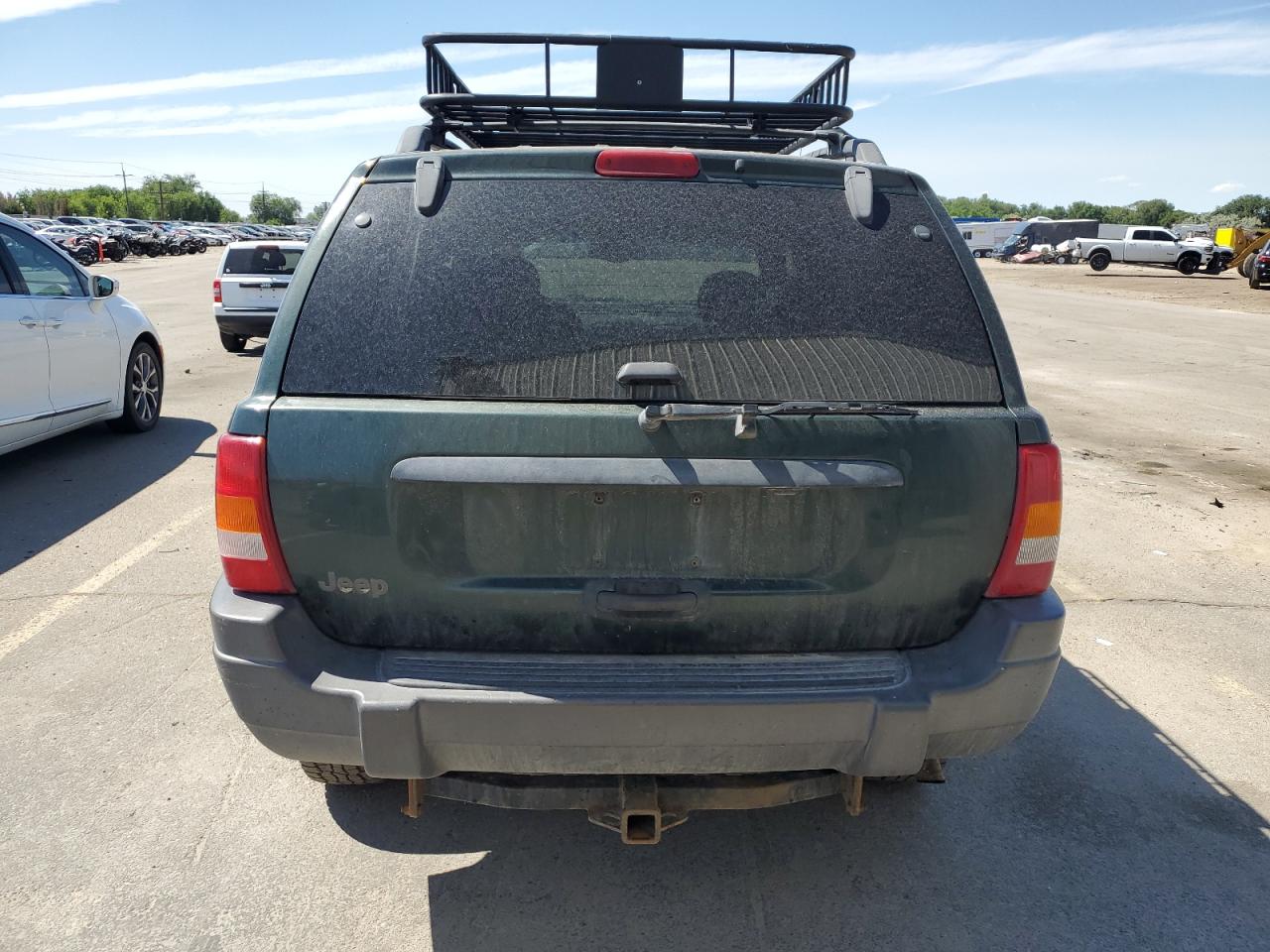 1J4GW48S01C588700 2001 Jeep Grand Cherokee Laredo