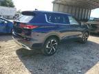 MITSUBISHI OUTLANDER photo