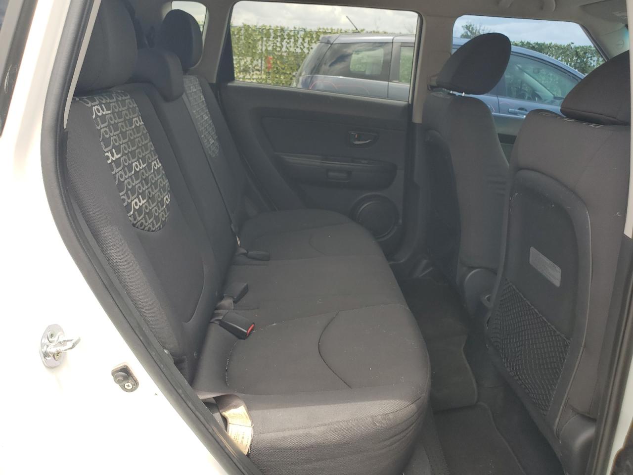 KNDJT2A21B7340971 2011 Kia Soul +