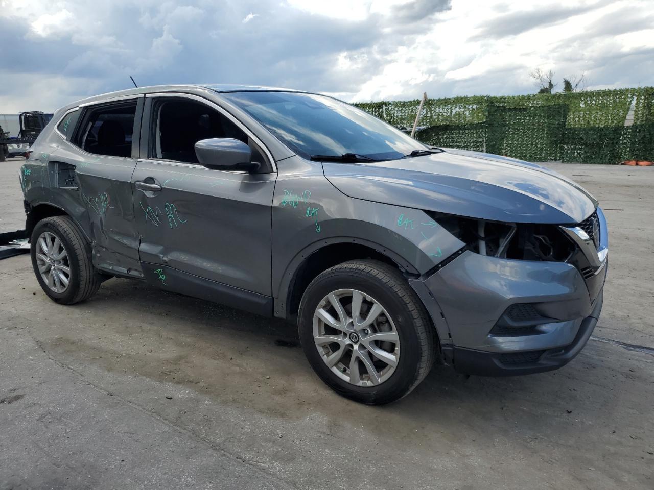 JN1BJ1AV9MW561406 2021 Nissan Rogue Sport S