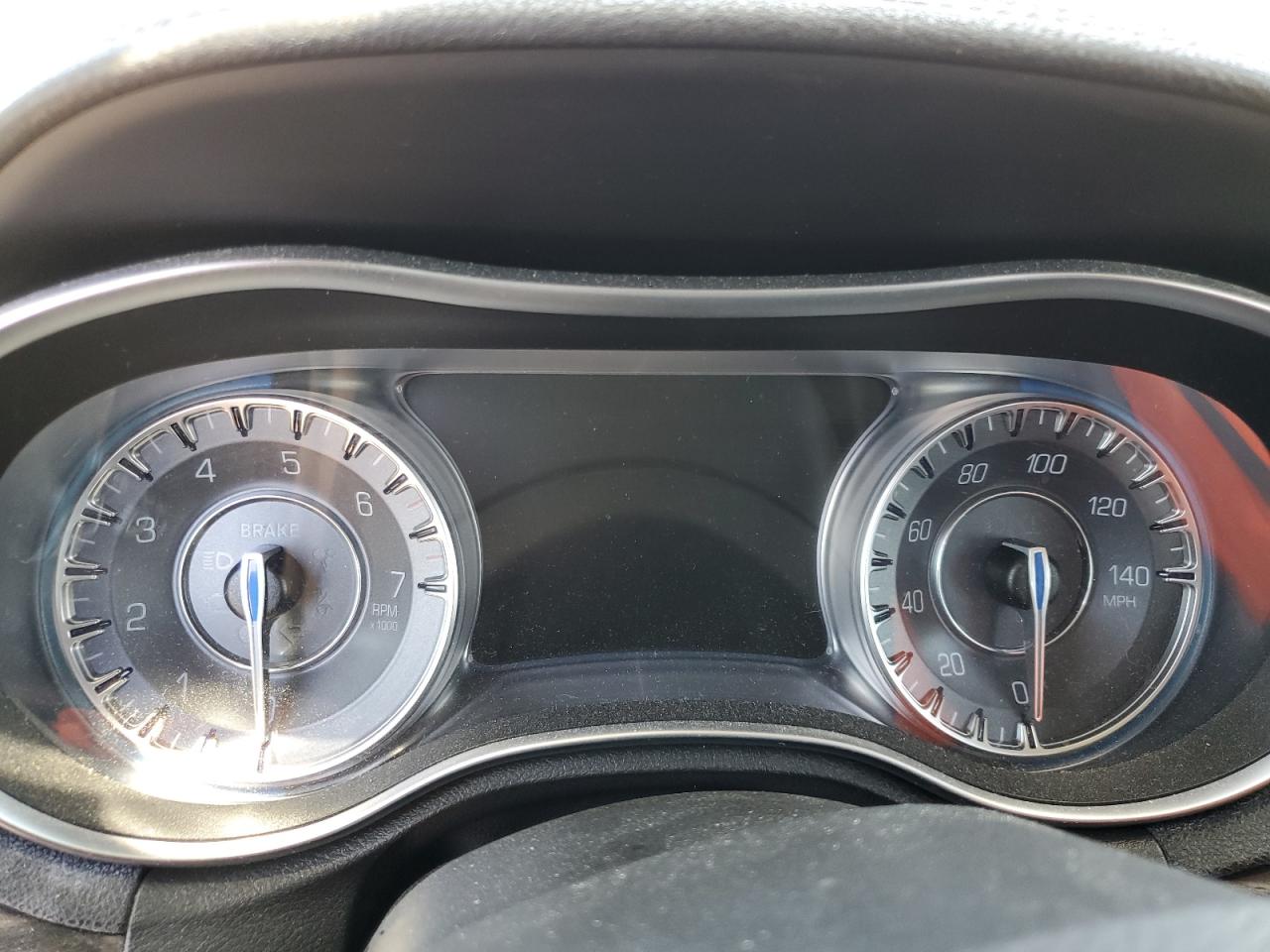 2C3CCAAG4GH252401 2016 Chrysler 300 Limited