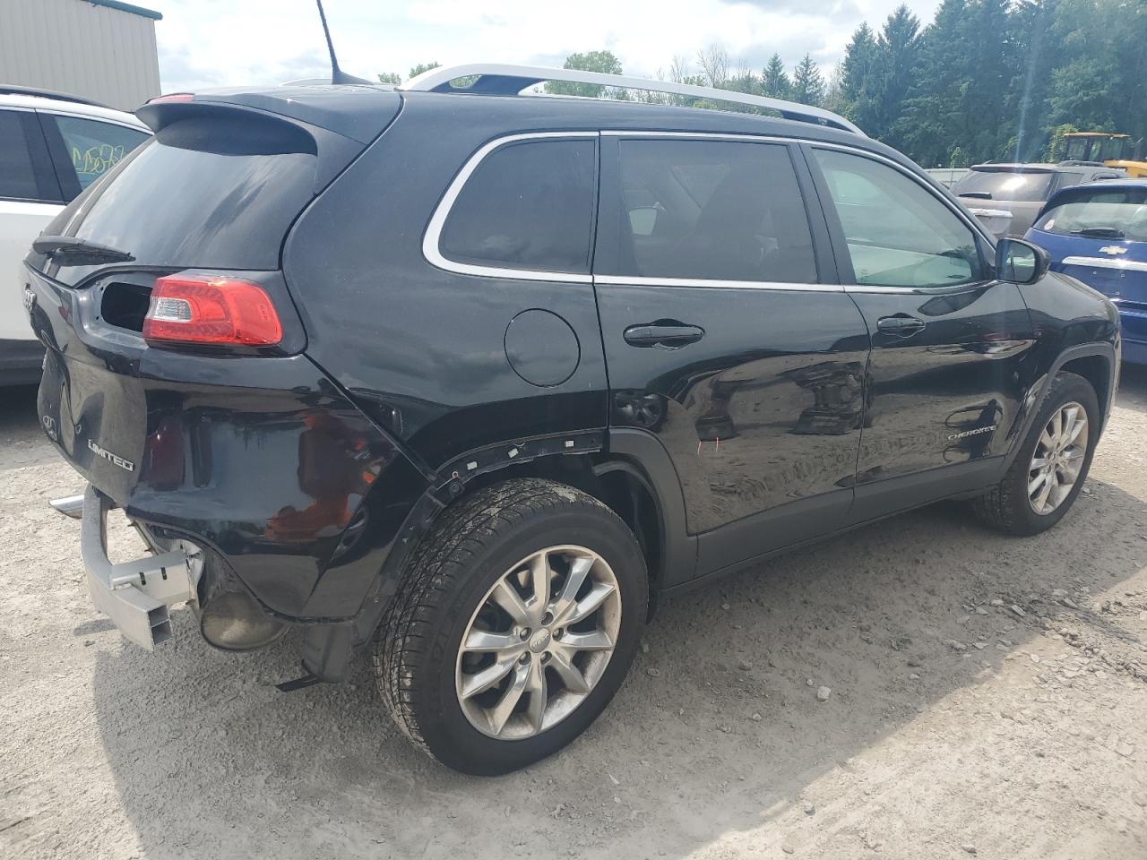 1C4PJMDB5HW615747 2017 Jeep Cherokee Limited