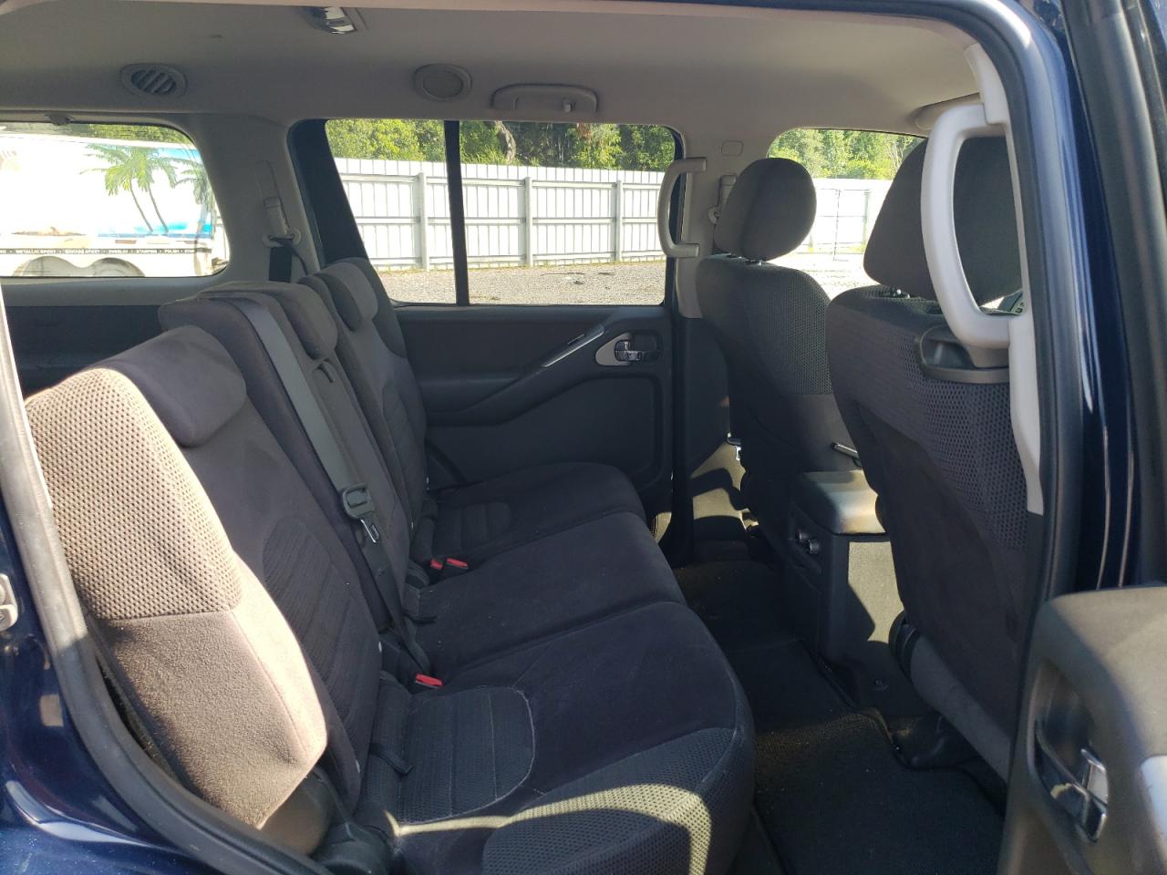 5N1AR18U67C621531 2007 Nissan Pathfinder Le