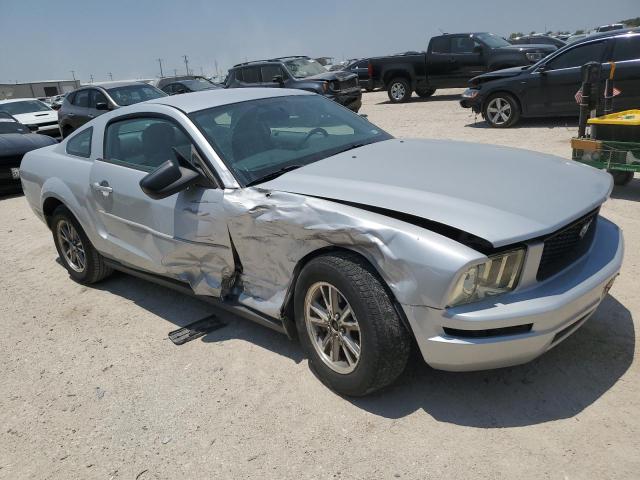 2005 Ford Mustang VIN: 1ZVFT80N055225473 Lot: 57332724