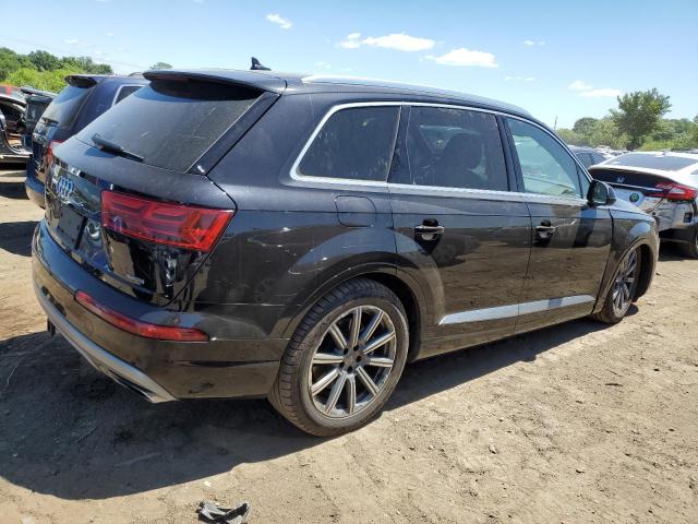 VIN WA1LHAF7XJD017103 2018 Audi Q7, Premium Plus no.3