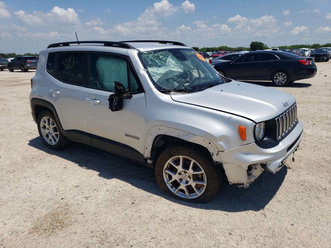 2020 Jeep Renegade Latitude vin: ZACNJABB4LPL76624