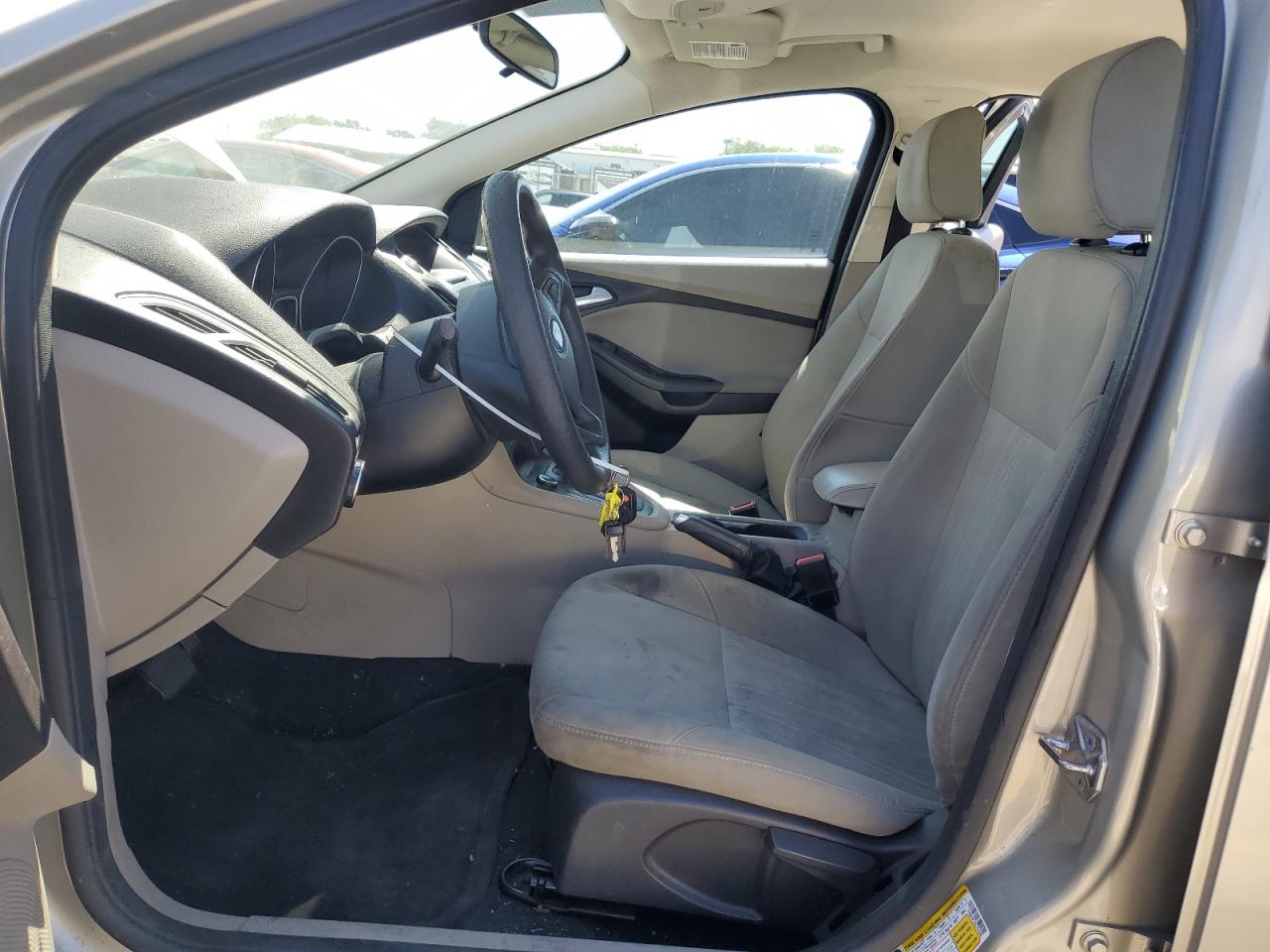 1FADP3F22GL254296 2016 Ford Focus Se