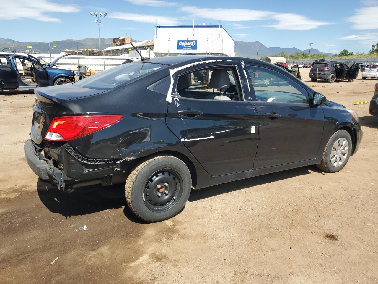 2015 Hyundai Accent Gls vin: KMHCT4AE1FU921792