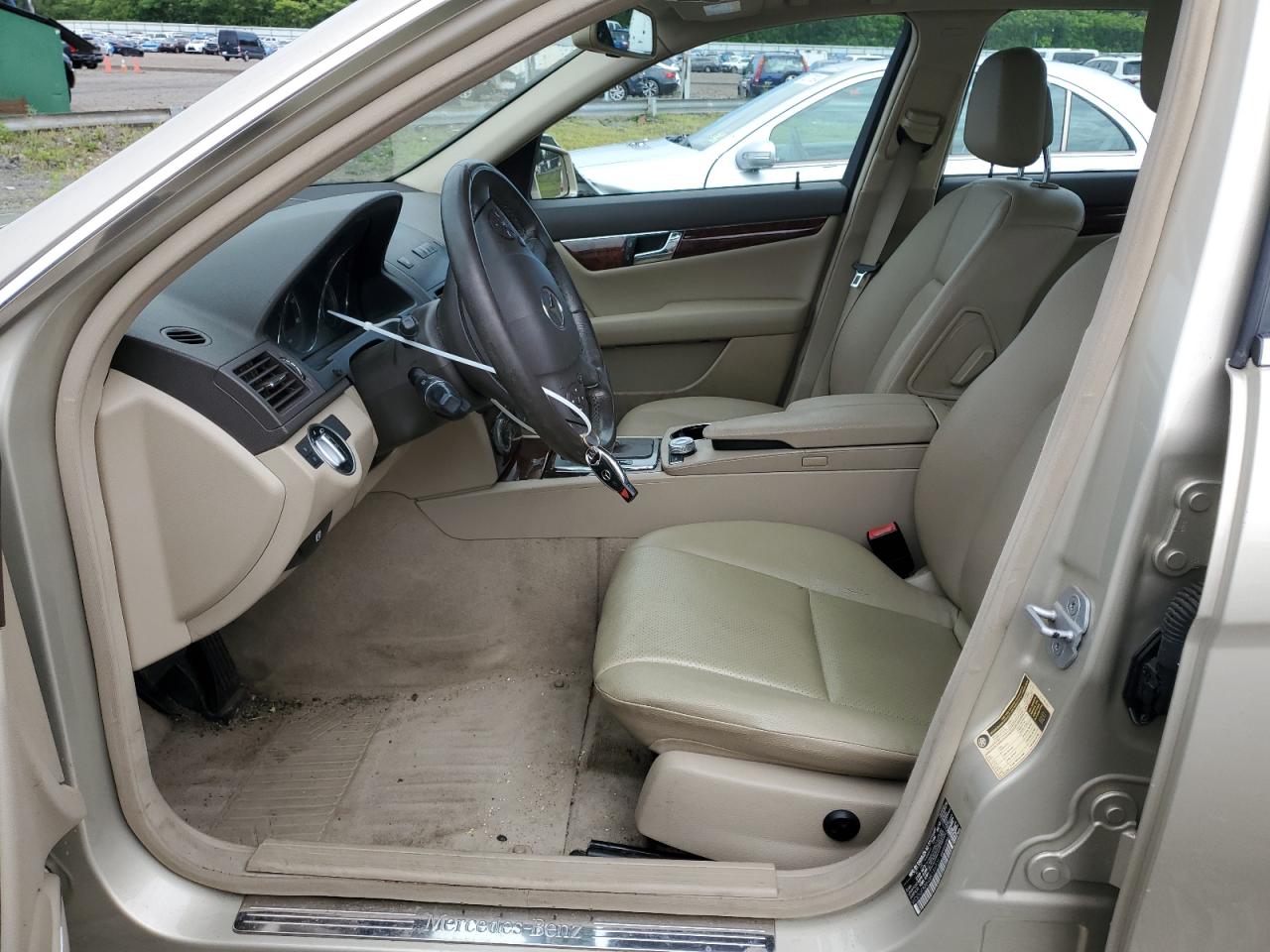 WDDGF8BB4BR146724 2011 Mercedes-Benz C 300 4Matic