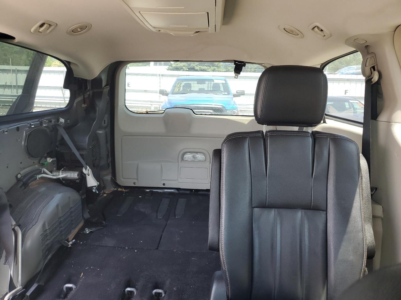 2C4RC1BGXER438004 2014 Chrysler Town & Country Touring