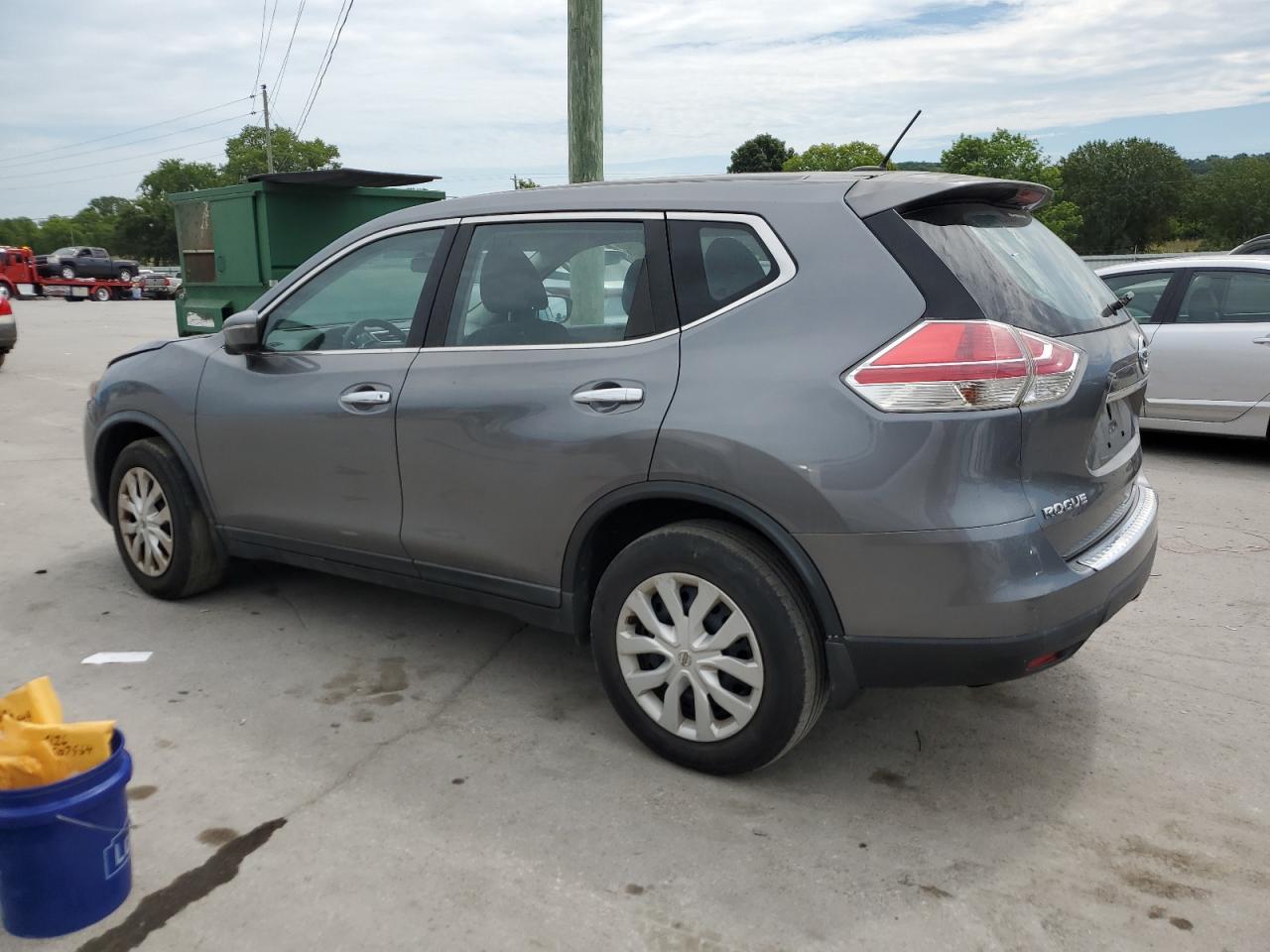 2015 Nissan Rogue S vin: KNMAT2MV7FP579825