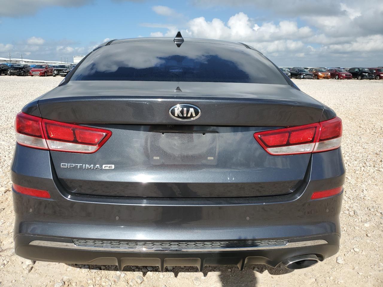 5XXGT4L38KG307226 2019 Kia Optima Lx