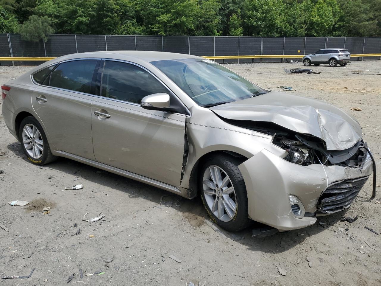 Lot #2905005295 2015 TOYOTA AVALON XLE