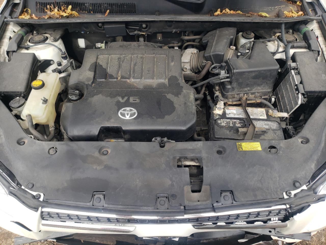 2T3YK4DVXAW007805 2010 Toyota Rav4 Limited