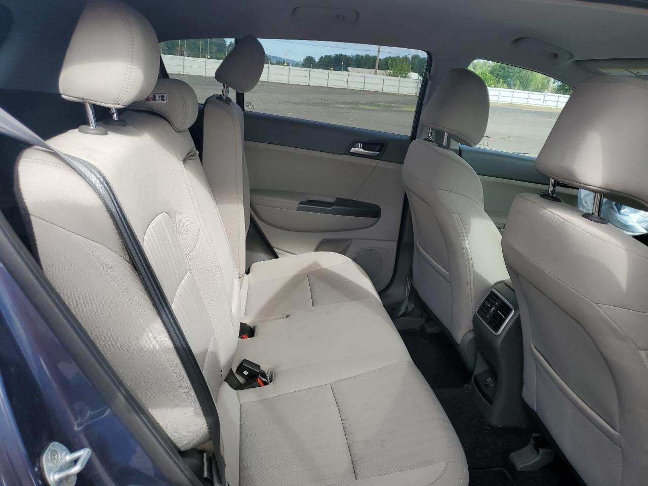 KNDPM3AC9H7232869 2017 Kia Sportage Lx