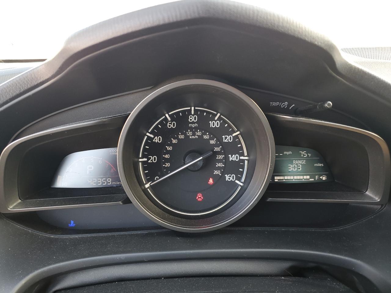 3MZBN1V38JM214782 2018 Mazda 3 Touring