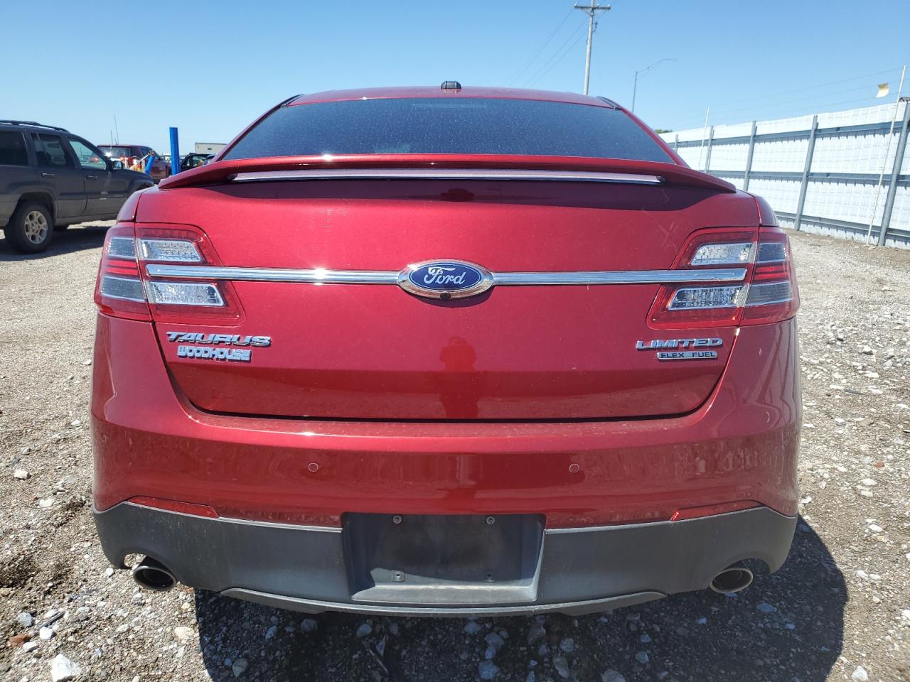 1FAHP2F87KG100653 2019 Ford Taurus Limited