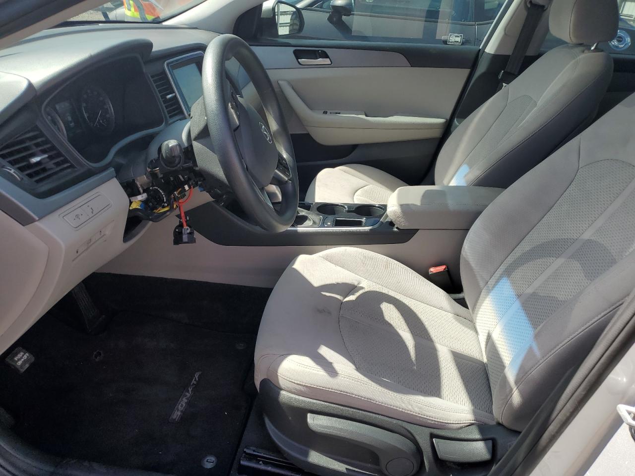 5NPE24AF0JH698883 2018 Hyundai Sonata Se