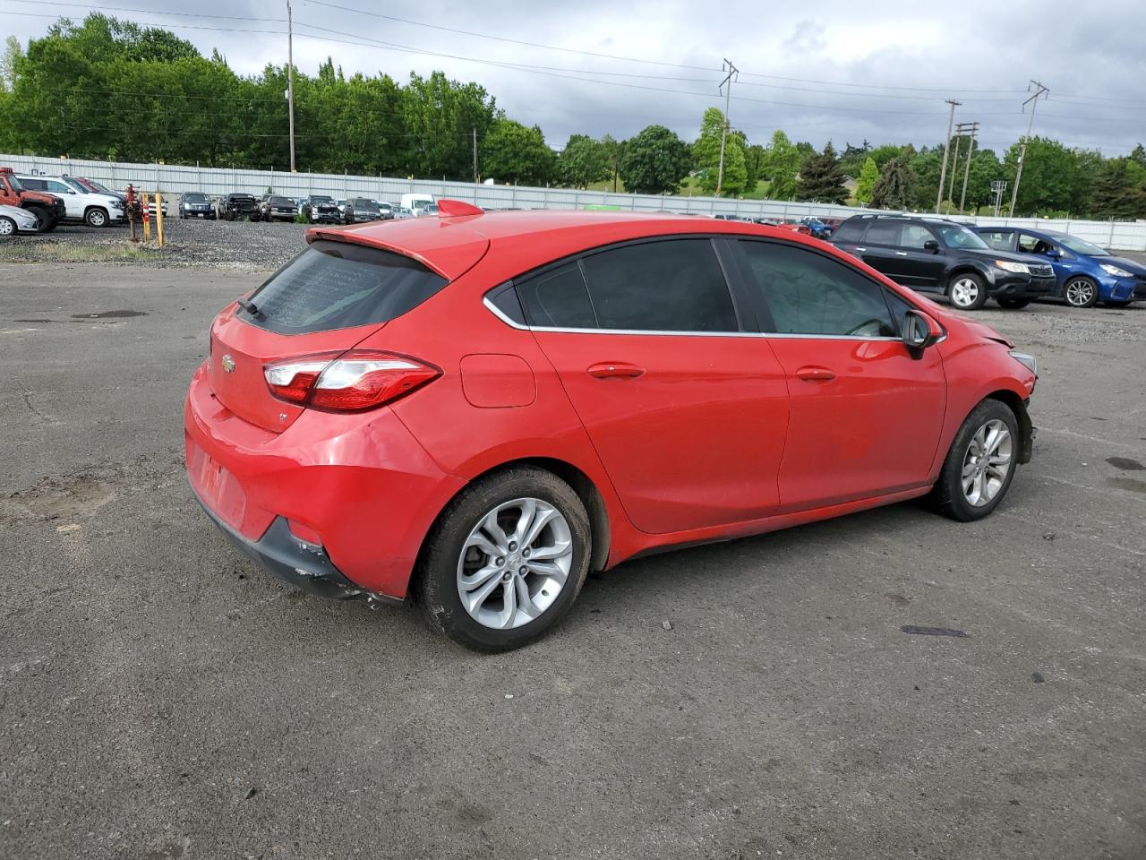 CHEVROLET CRUZE LT 2017 red  gas 3G1BE6SM0HS589304 photo #4