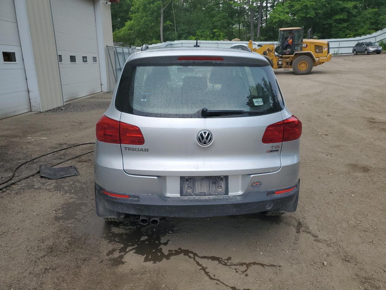 WVGBV7AX3GW523319 2016 Volkswagen Tiguan S