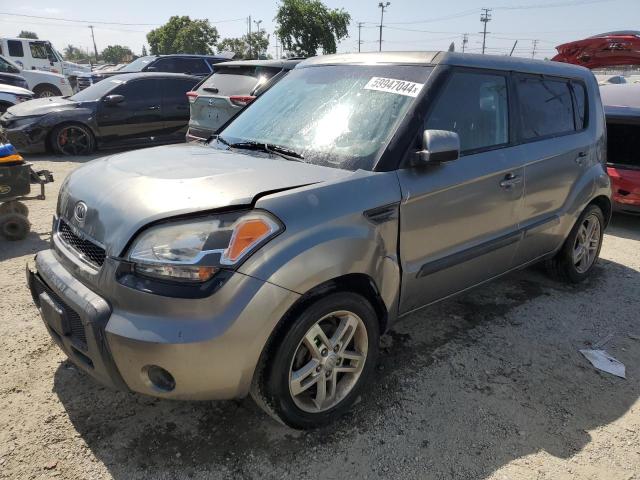 2011 Kia Soul + VIN: KNDJT2A2XB7211014 Lot: 59947044