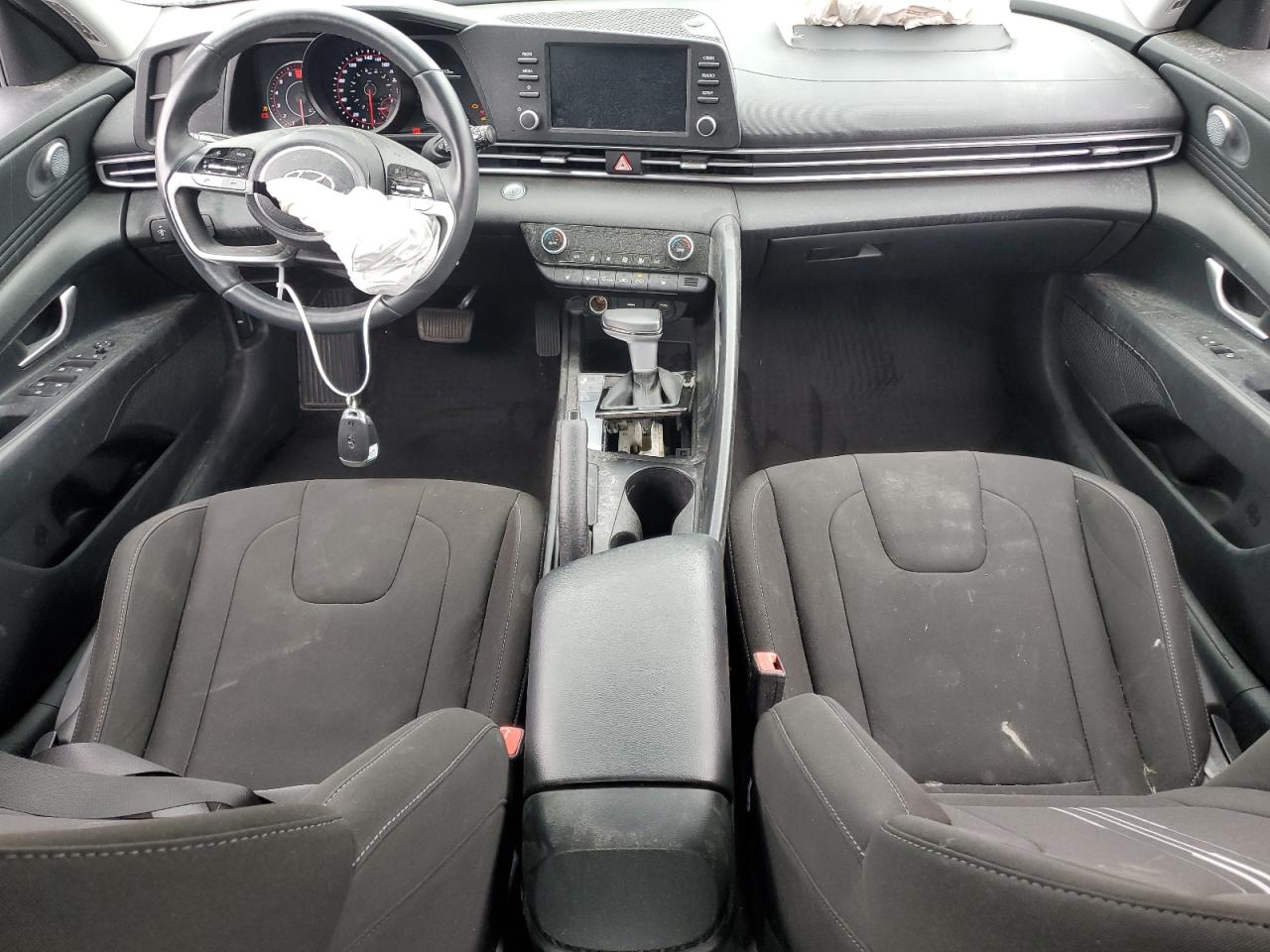 KMHLM4AG8NU350864 2022 Hyundai Elantra Sel