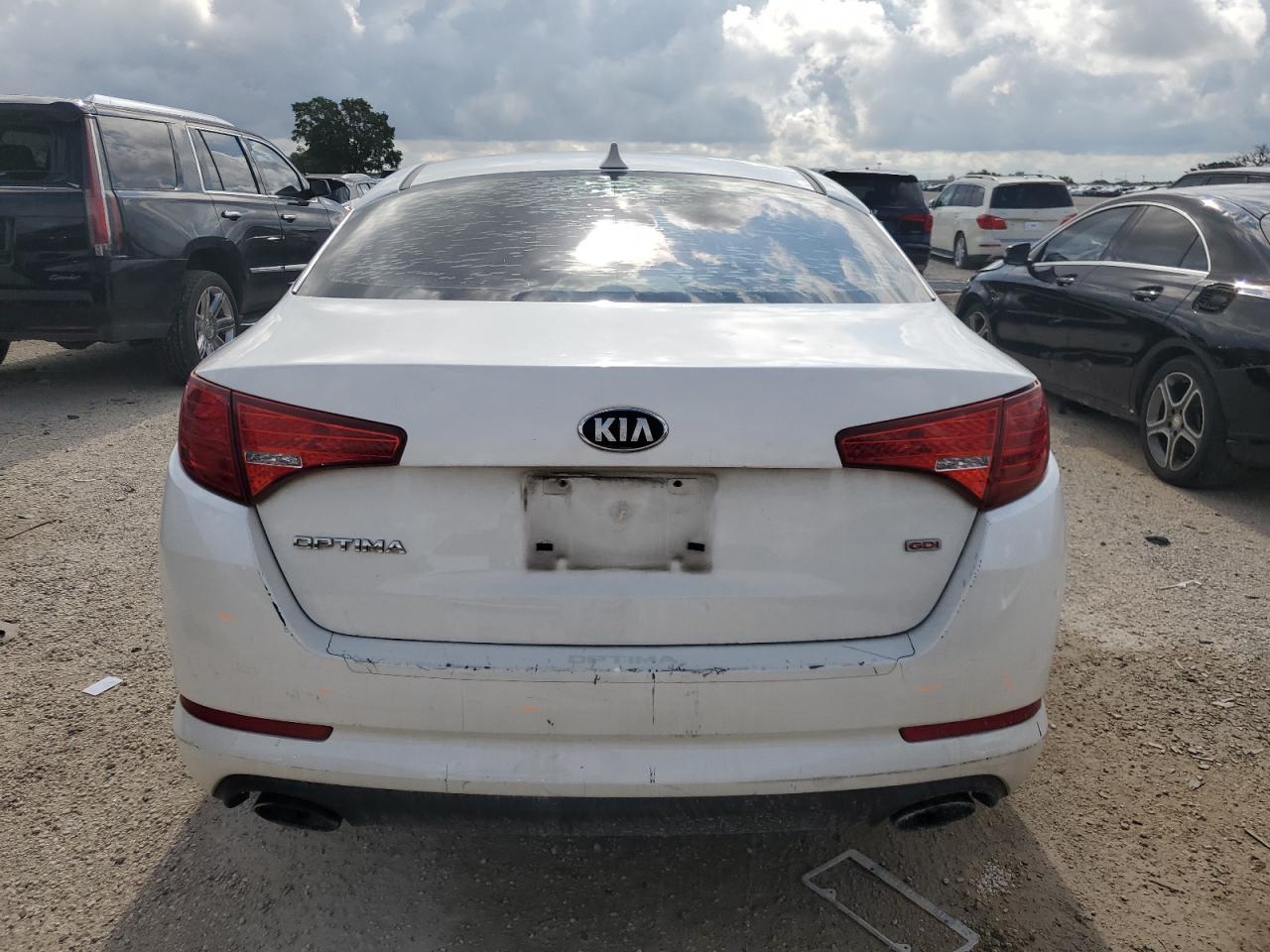 KNAGM4A75D5358237 2013 Kia Optima Lx