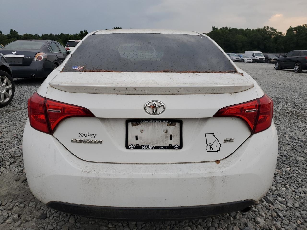 2019 Toyota Corolla L vin: 5YFBURHE0KP858529