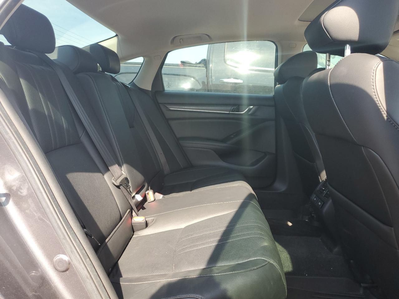 1HGCV1F55MA044035 2021 Honda Accord Exl