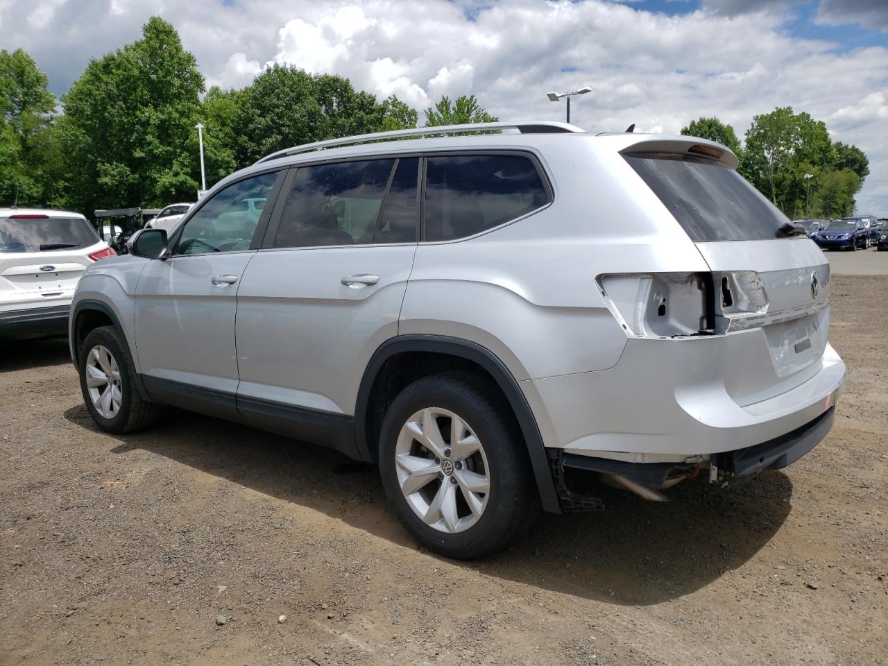 2018 Volkswagen Atlas S vin: 1V2AP2CA1JC532324