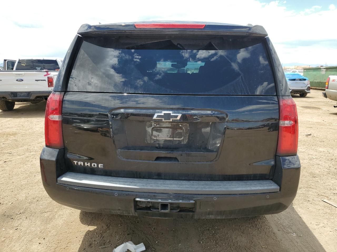 1GNSKBKC6JR341722 2018 Chevrolet Tahoe K1500 Lt