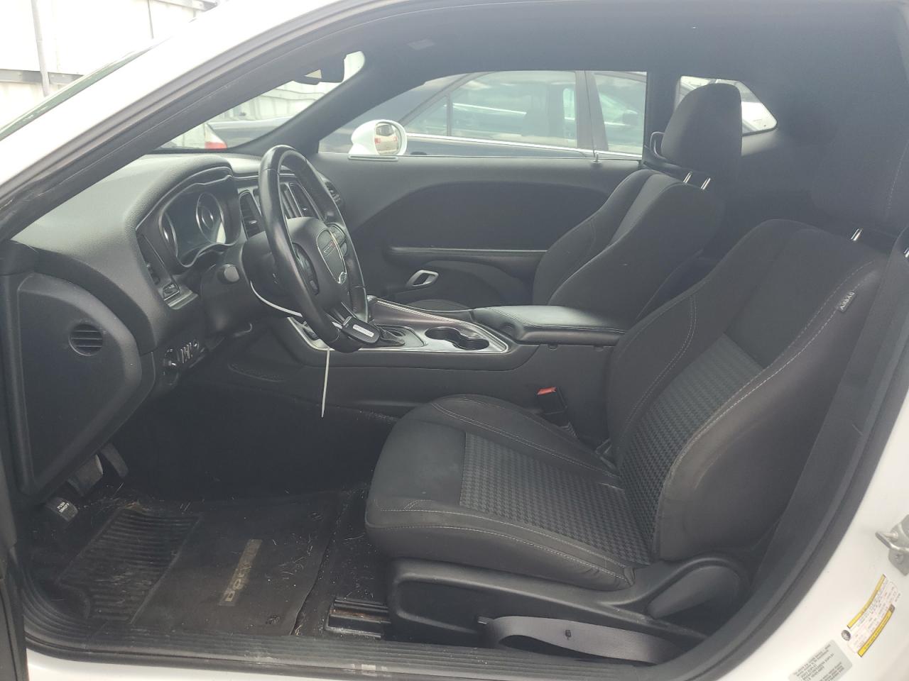 2C3CDZAG6FH773792 2015 Dodge Challenger Sxt