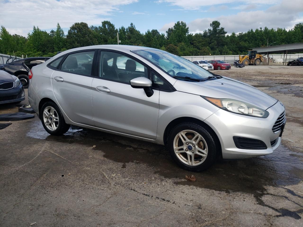 2017 Ford Fiesta Se vin: 3FADP4BJ9HM169233