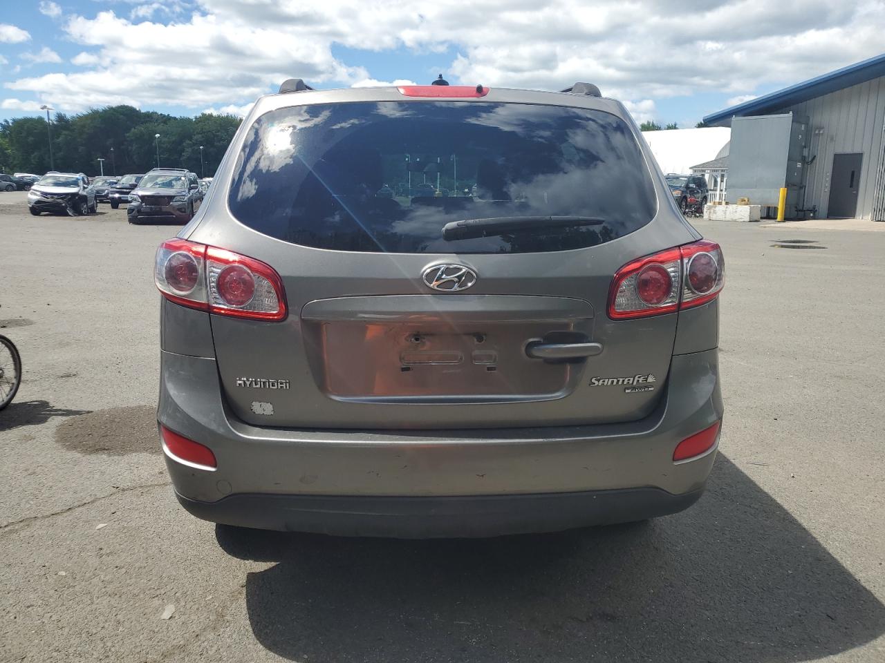 5XYZGDAB6BG069928 2011 Hyundai Santa Fe Gls