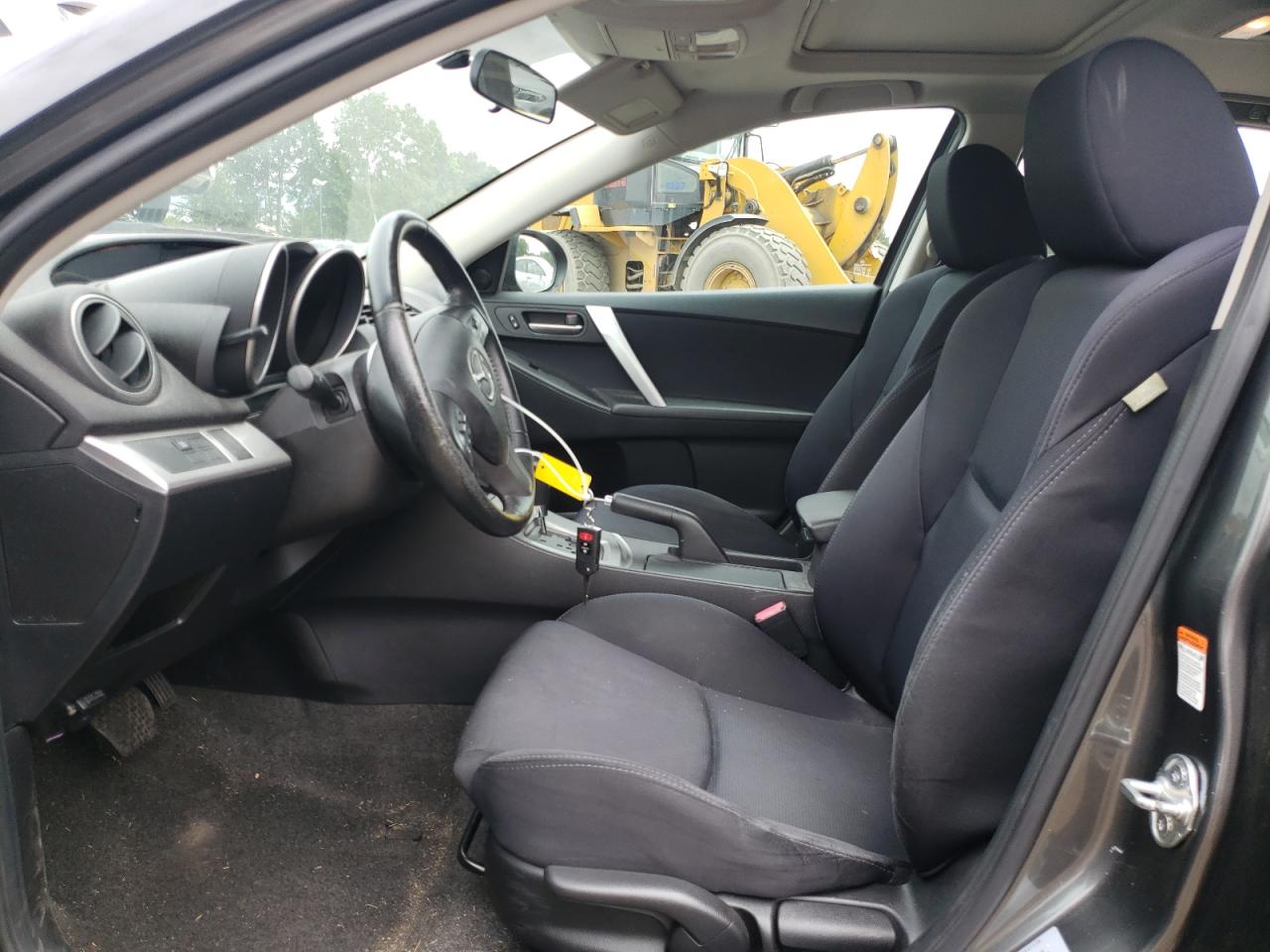 JM1BL1K68B1410405 2011 Mazda 3 S