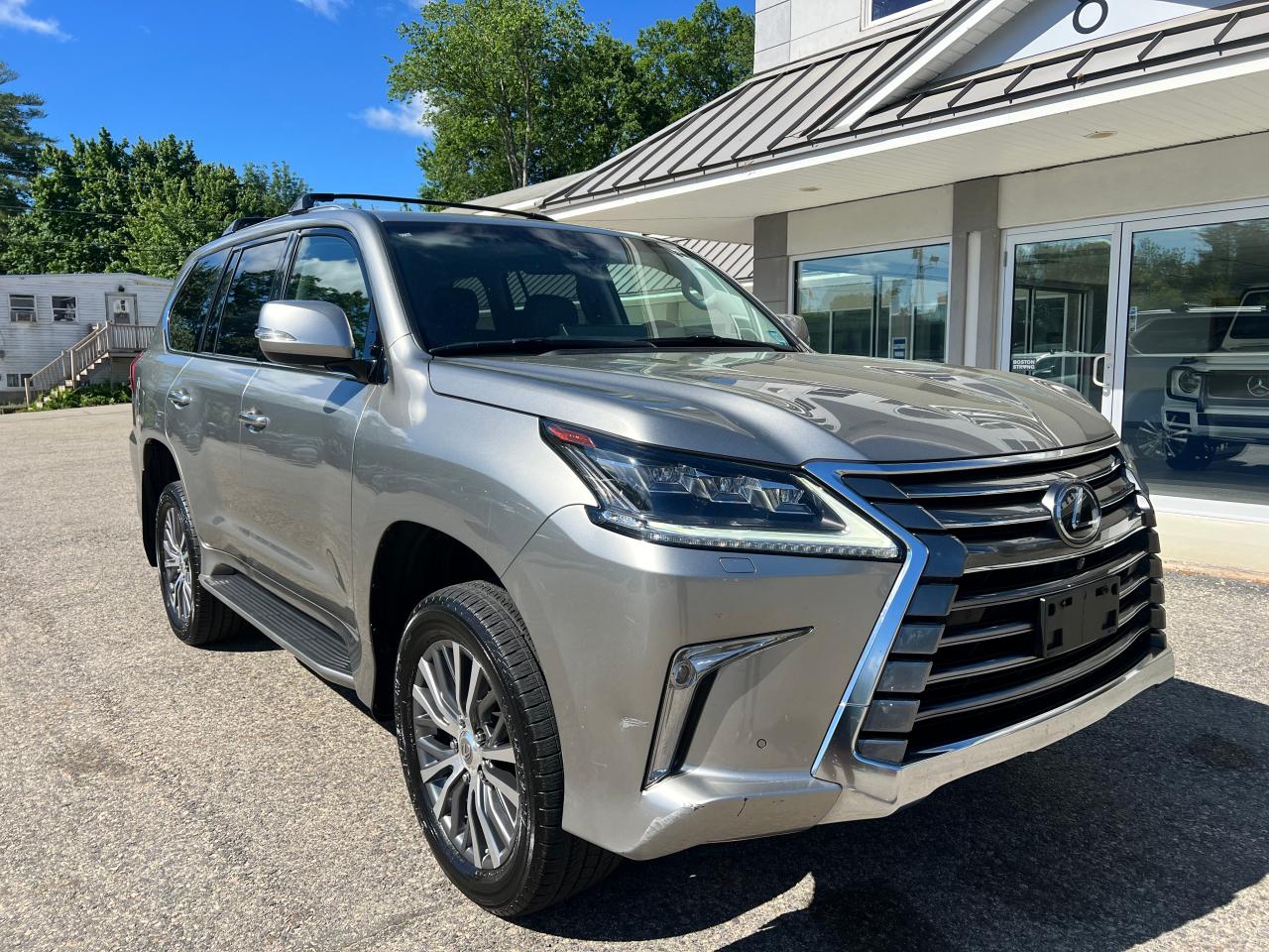 JTJHY7AX3H4220380 2017 Lexus Lx 570