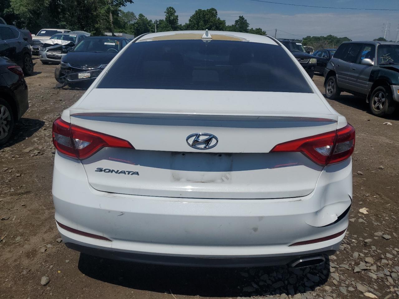 5NPE24AFXGH268268 2016 Hyundai Sonata Se