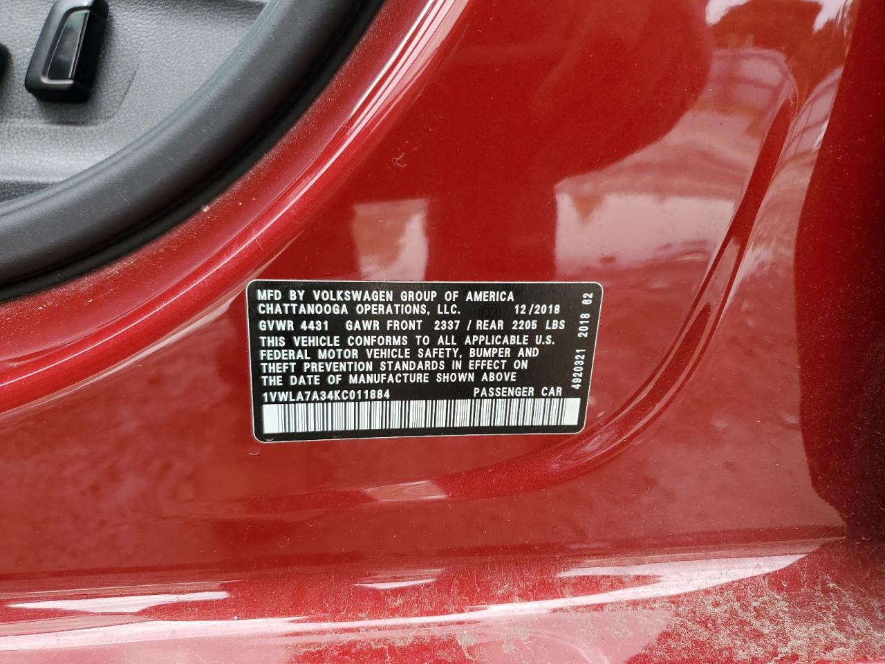 1VWLA7A34KC011884 2019 Volkswagen Passat Wolfsburg