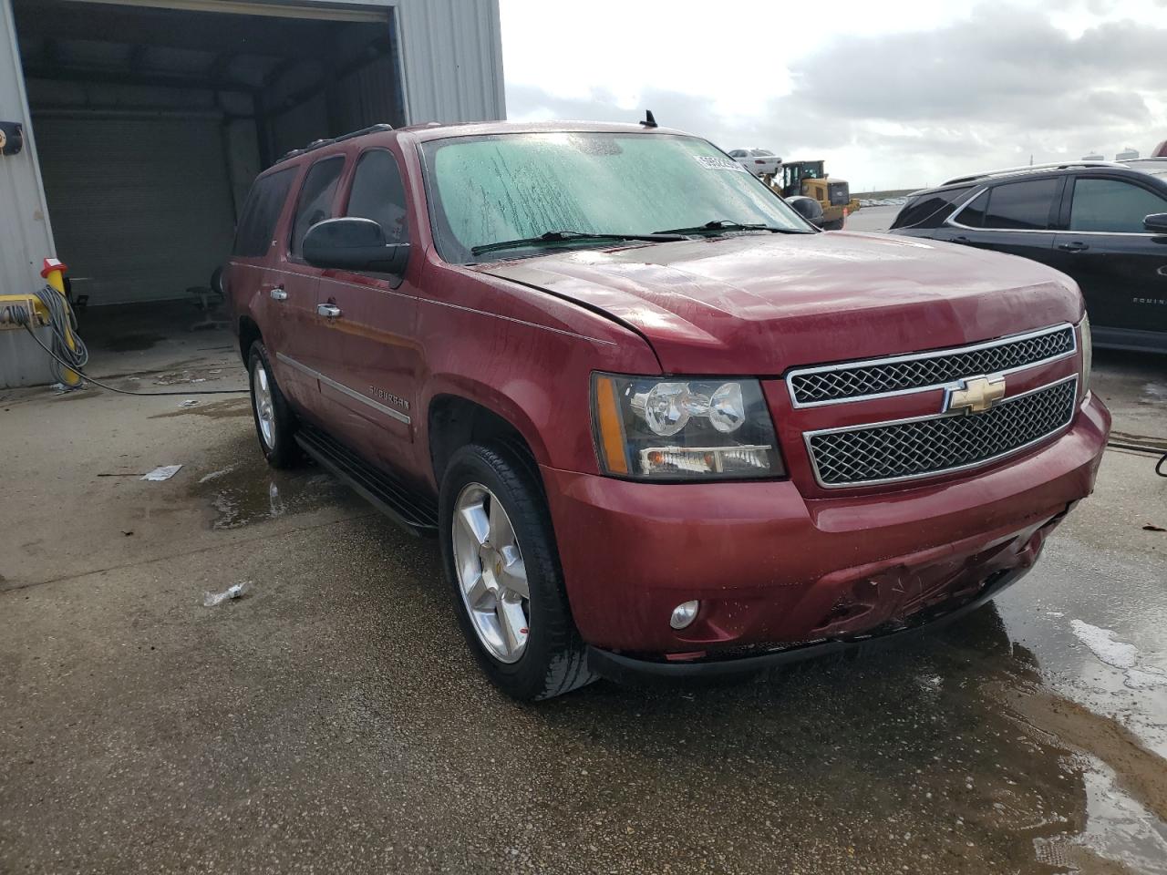 1GNUCKE04AR174610 2010 Chevrolet Suburban C1500 Ltz