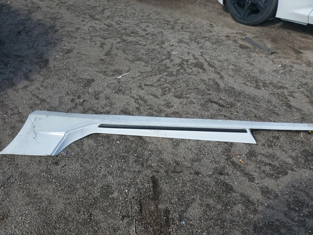 1G1FB1RXXH0125246 2017 Chevrolet Camaro Lt