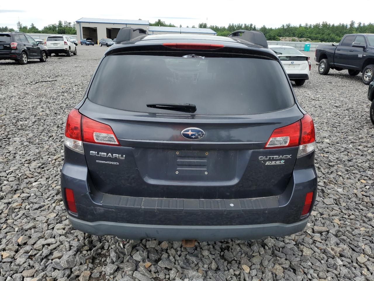 4S4BRBCC9A3365255 2010 Subaru Outback 2.5I Premium