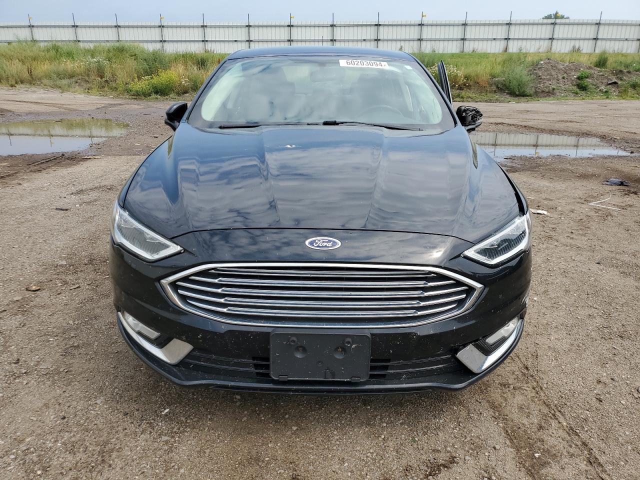 3FA6P0H94HR142930 2017 Ford Fusion Se