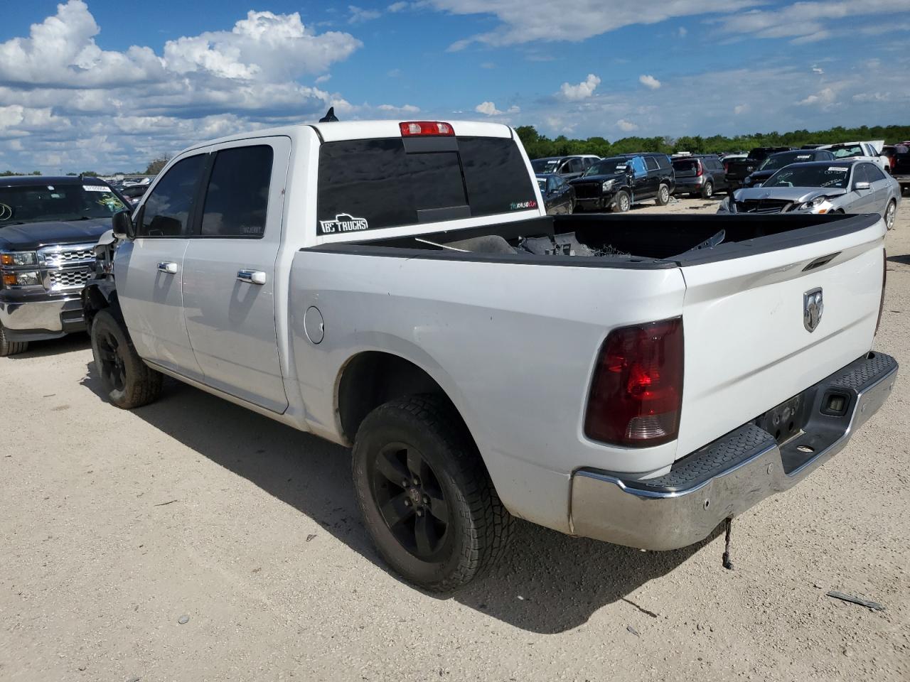 2015 Ram 1500 Slt vin: 1C6RR6LT6FS692887