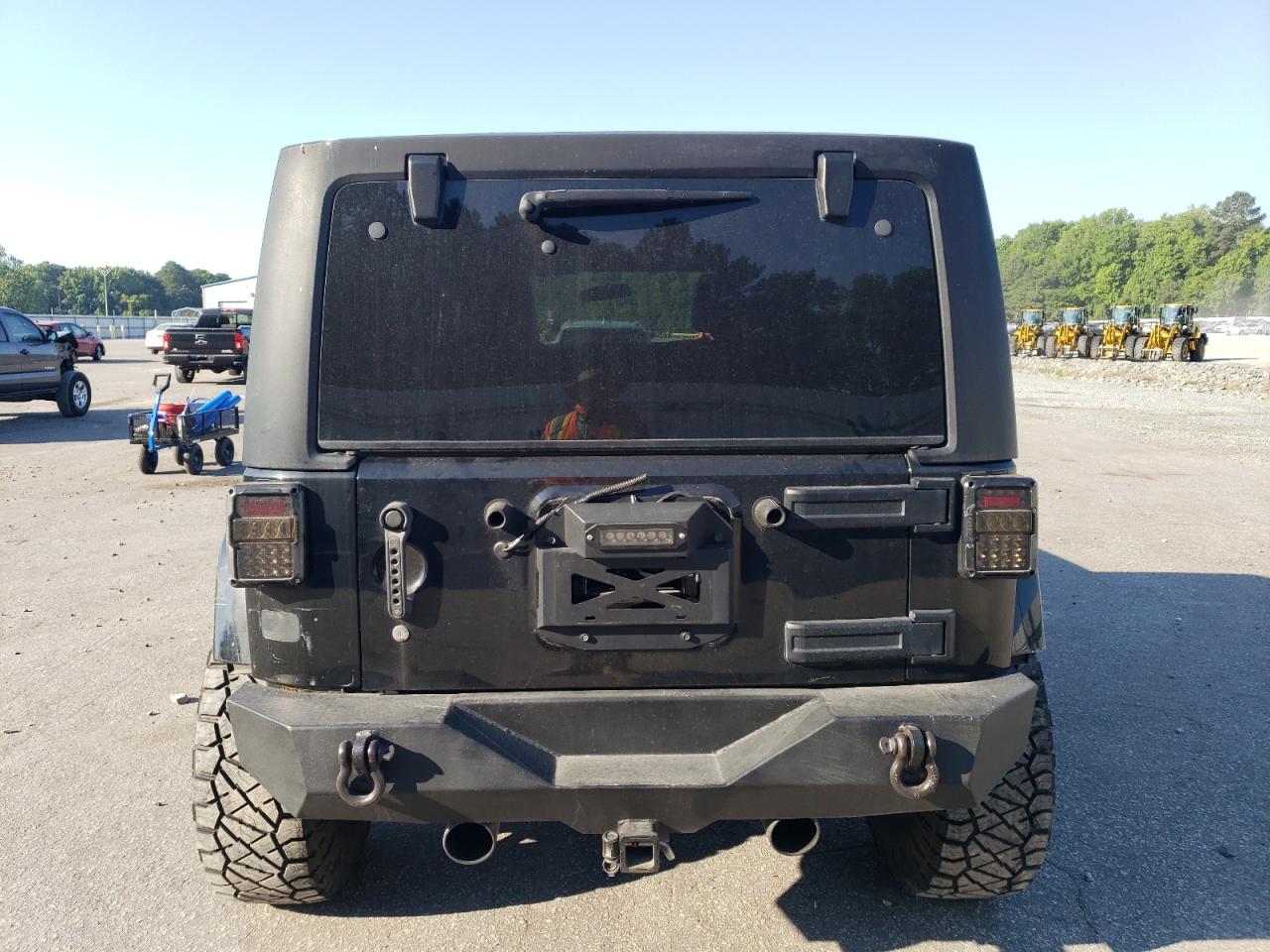 1C4HJWEG0CL167289 2012 Jeep Wrangler Unlimited Sahara