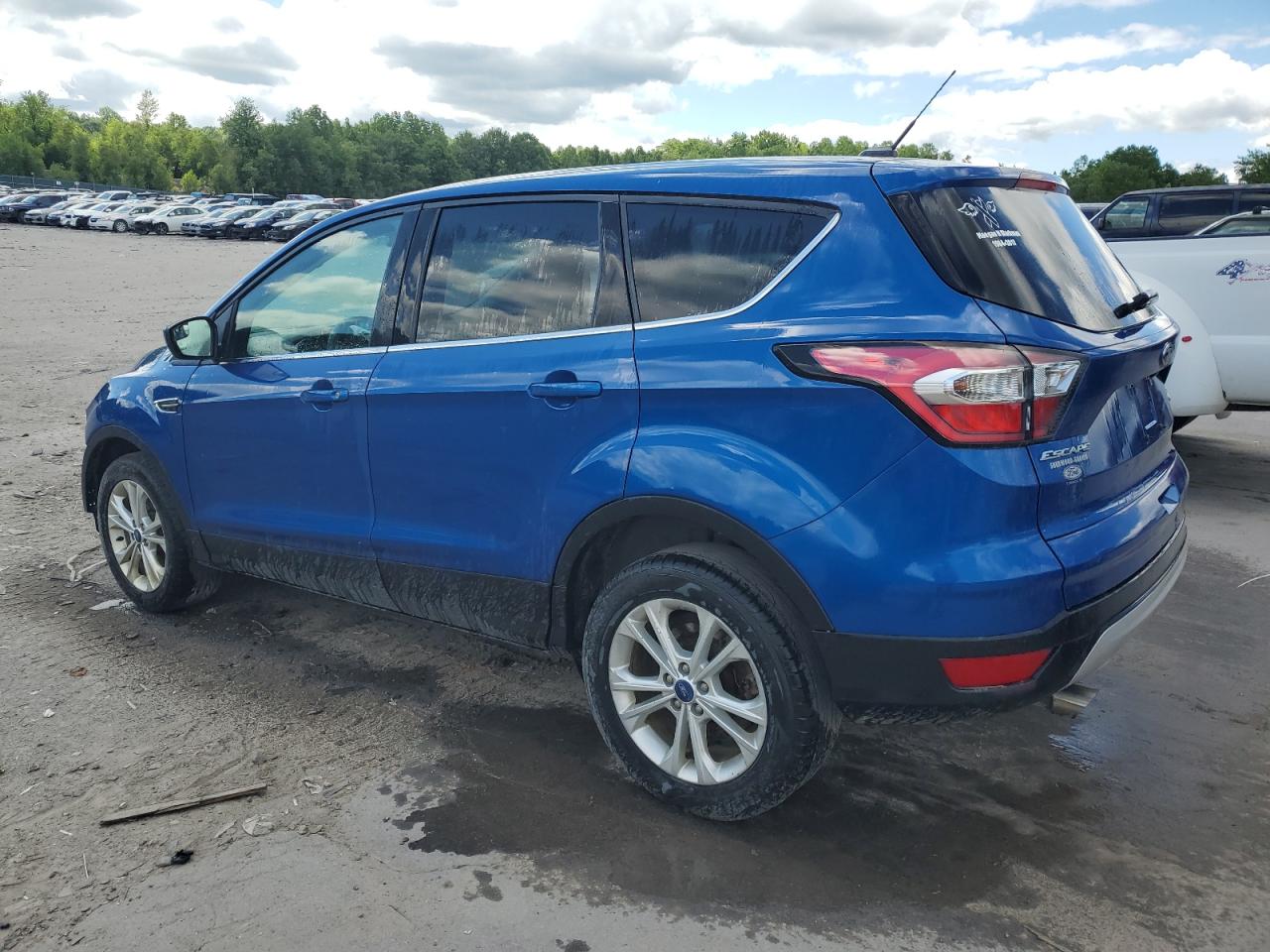 2017 Ford Escape Se vin: 1FMCU9GD4HUB64575