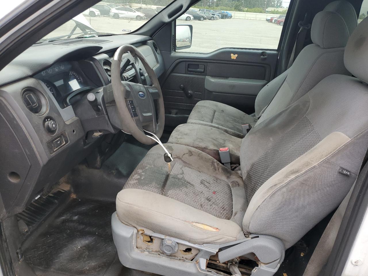 1FTNF1CF7BKD28601 2011 Ford F150